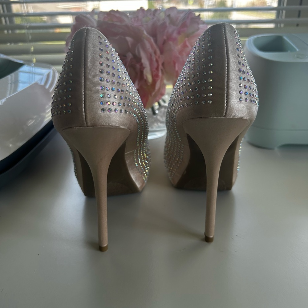 Jennifer Lopez Peep Toe Rhinestone Heels - Picture 3 of 4
